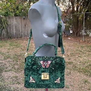 ALDO Emerald Green Velvet Butterfy & Bee Crossbody Bag Like New.
